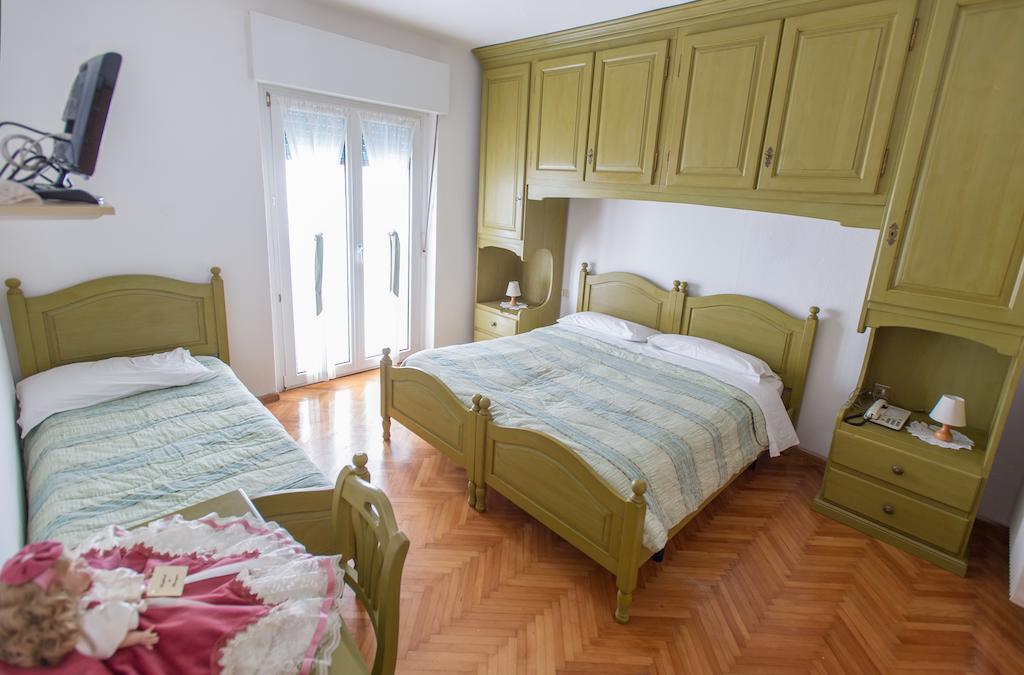 Albergo Italia Molveno Δωμάτιο φωτογραφία